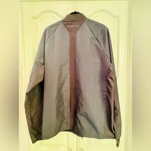 Oakley Men's Black Windbreaker